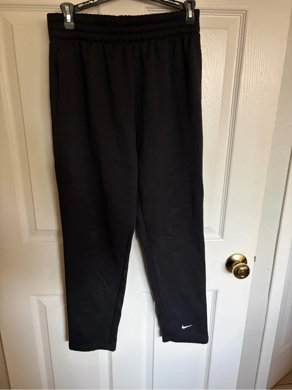 Nike Black Kids Fleece Joggers with Swoosh